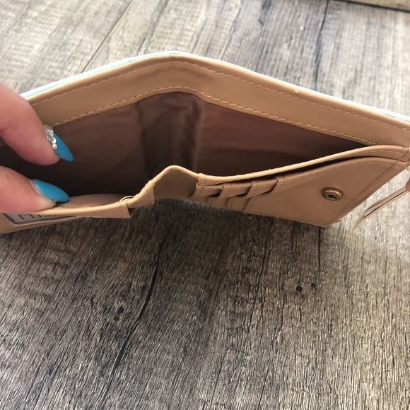 NEW🦓Zebra Small Wallet - Picture 2 of 5